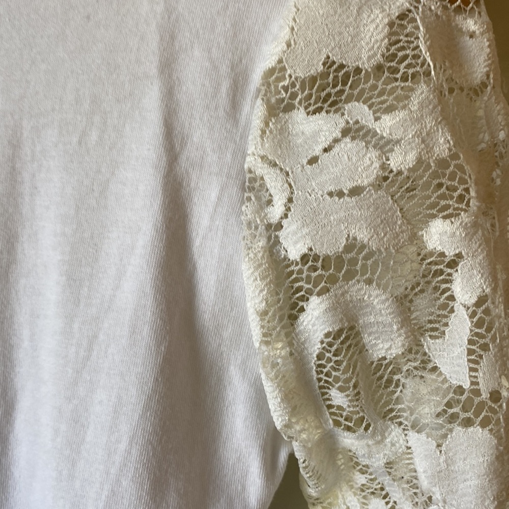Lacey white long sleeve shirt - Picture 7 of 14